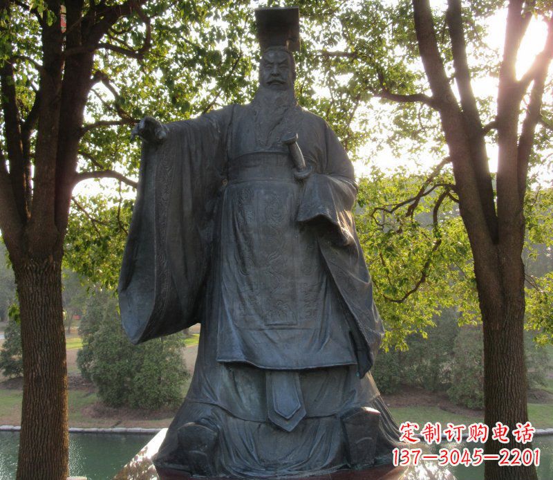 泰州古代皇帝刘邦铜雕