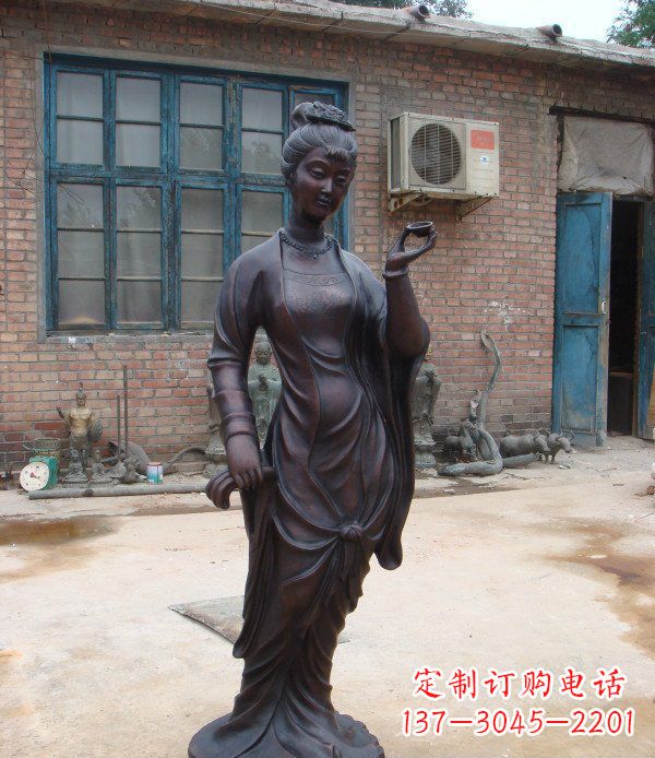 泰州古代美女公园人物铜雕
