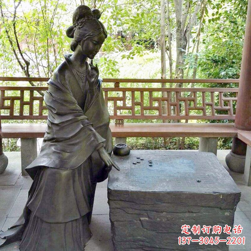 泰州古代美女西施下棋情景雕塑
