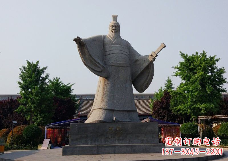 泰州超越时空的名人雕塑