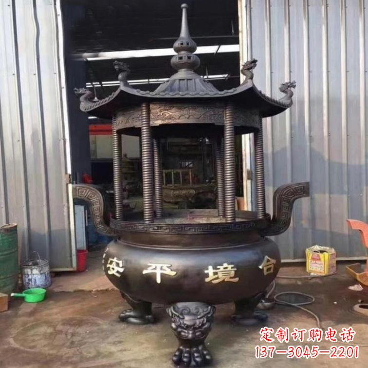 泰州精美古代铜香炉雕塑,成就您的家庭情调