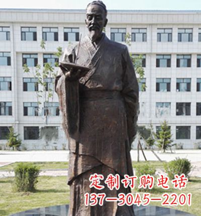 泰州传承古代珍贵文化—祖冲之铜雕塑