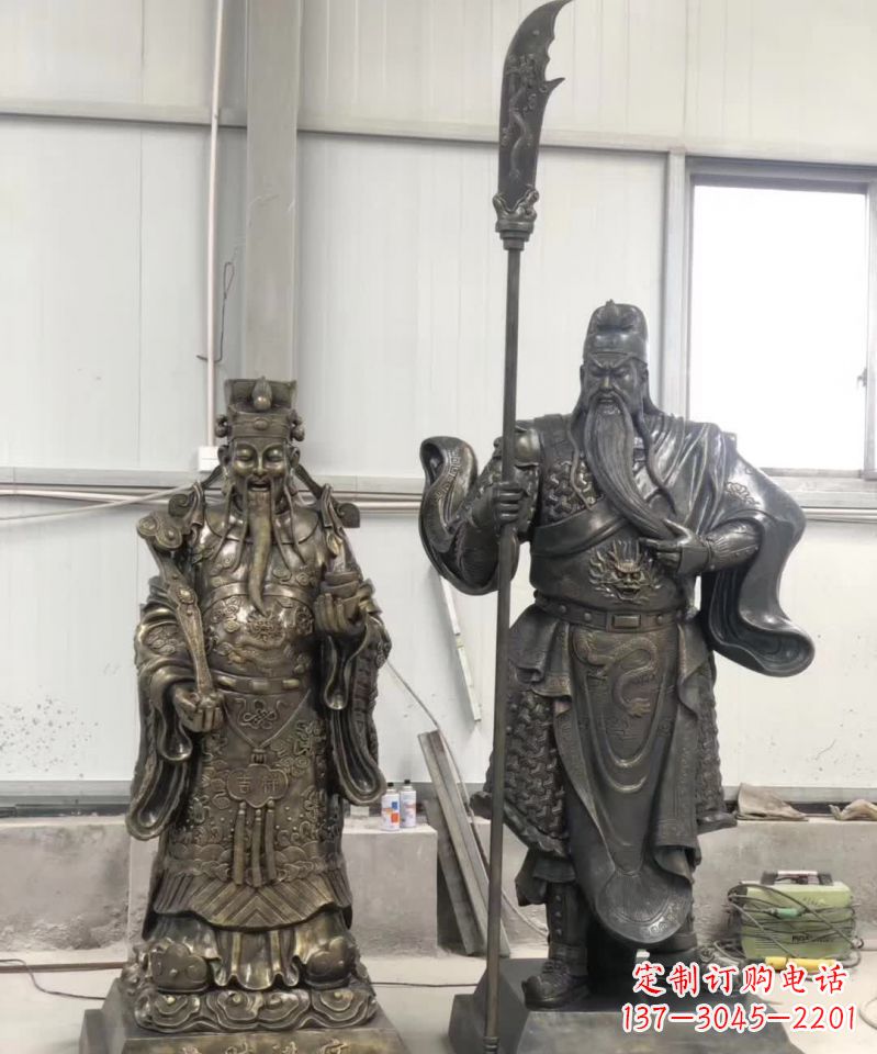 泰州海量关公雕塑把财神收入囊中!