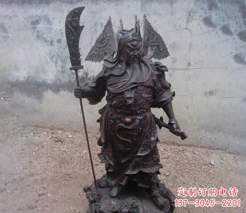 泰州来自中国神话传说的关公提刀铜雕