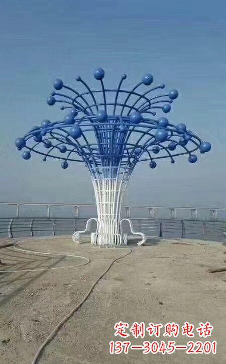 泰州广场不锈钢抽象喷水鲸鱼