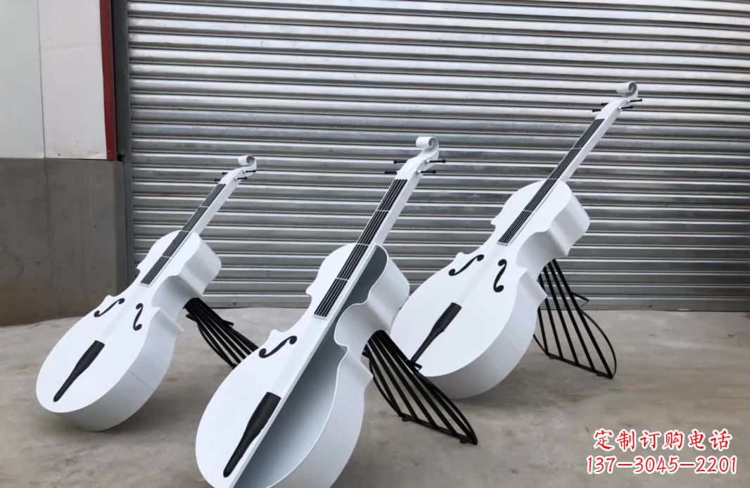 泰州广场不锈钢大提琴雕塑1
