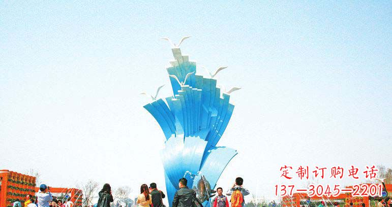泰州光彩熠熠的海鸥雕塑