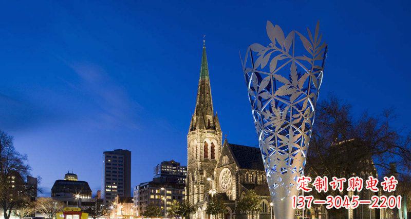 泰州不锈钢树叶雕塑——给现代空间带来优雅古朴之美
