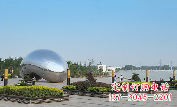 泰州华丽而唯美的不锈钢水滴雕塑