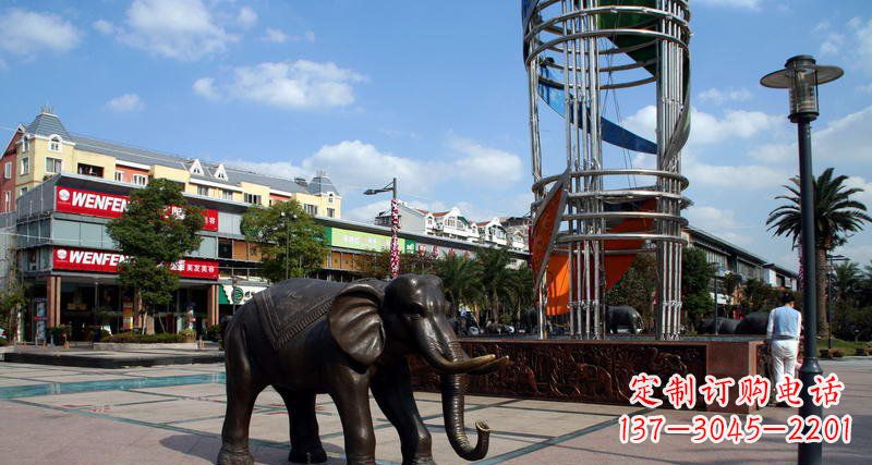 泰州广场大象动物铜雕