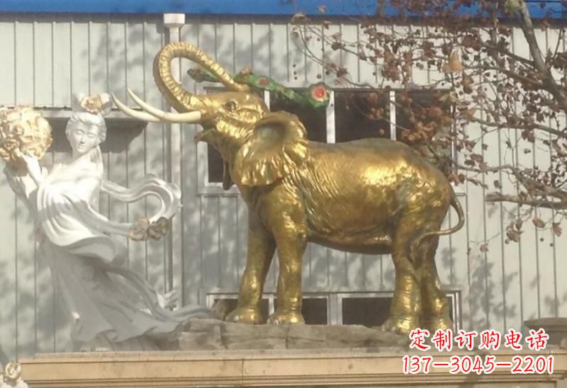 泰州海洋之神的守护——大象雕塑