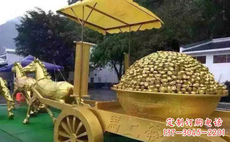 泰州广场仿铜马拉车玻璃钢景观雕塑
