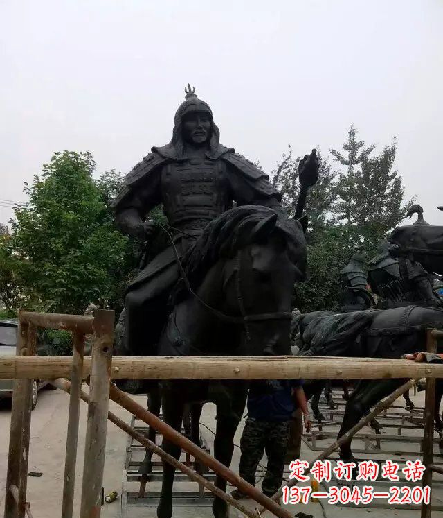 泰州浪漫古将骑马铜雕,让您感受古代将军的风采!