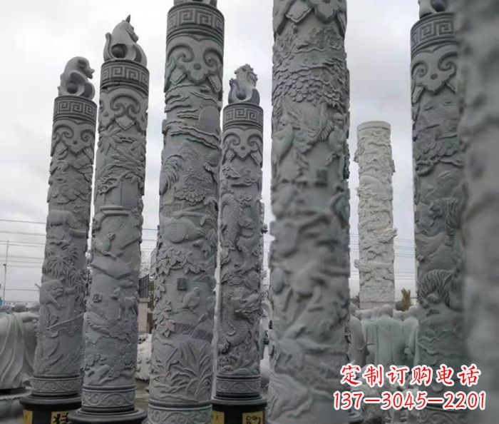 泰州中领雕塑：12生肖石柱——精致美观的雕塑定制