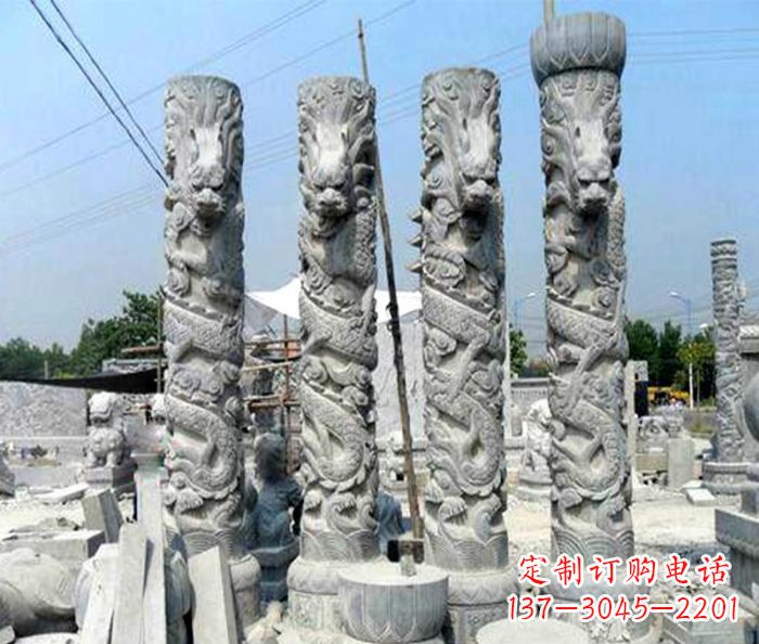 泰州浩大神秘的龙柱石雕