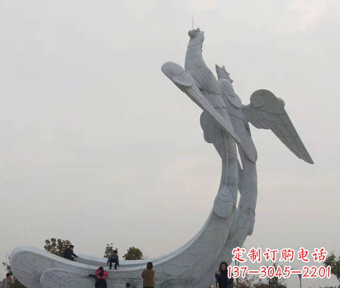 泰州中领雕塑:凤凰石雕,精美瑰丽的艺术品