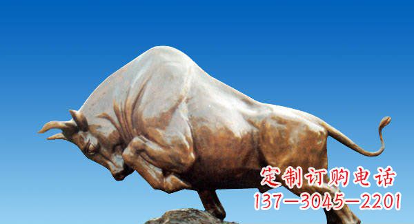 泰州中领雕塑定制特色拓荒牛雕塑