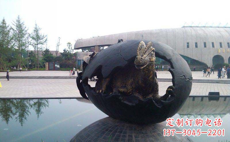泰州广场恐龙蛋景观铜雕