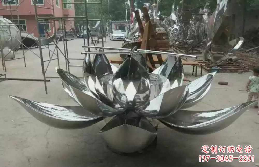 泰州精致独特的莲花不锈钢雕塑