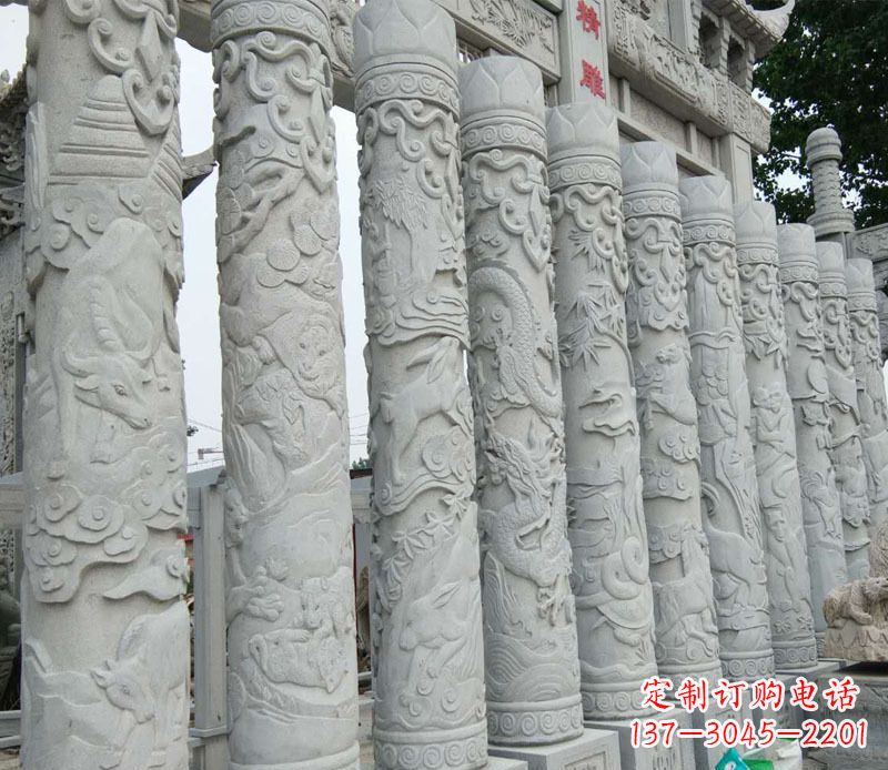 泰州中领雕塑:专业定制十二生肖石柱景观石雕