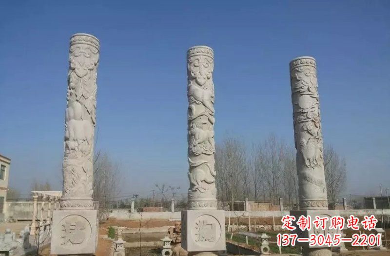 泰州广场十二生肖文化柱石雕
