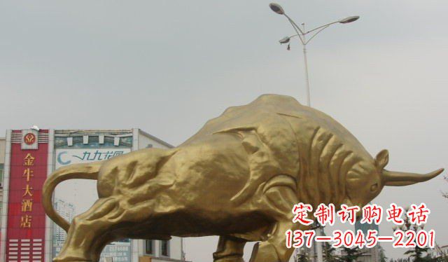 泰州拓荒牛铜雕塑-充满历史气息的精美雕塑
