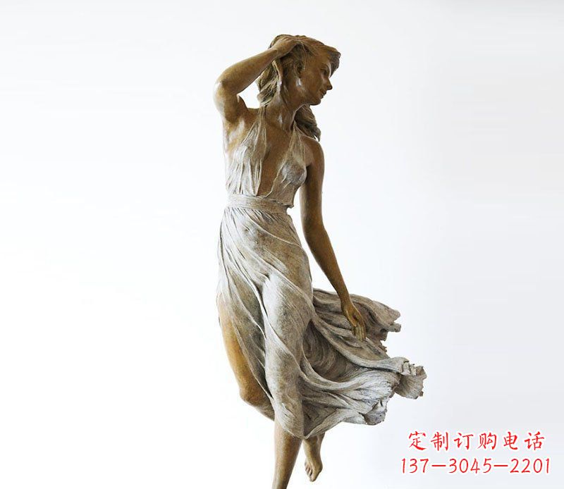 泰州广场铜雕西方美女甩头人物雕塑