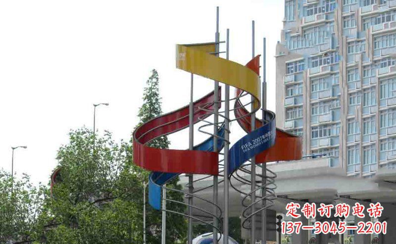 泰州中领雕塑:不锈钢足球雕塑