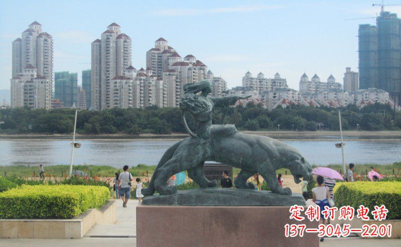泰州中领雕塑:大型铜雕狮子,令您的景观更加出彩!