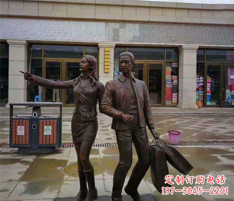 泰州唯爱永恒:情侣雕塑