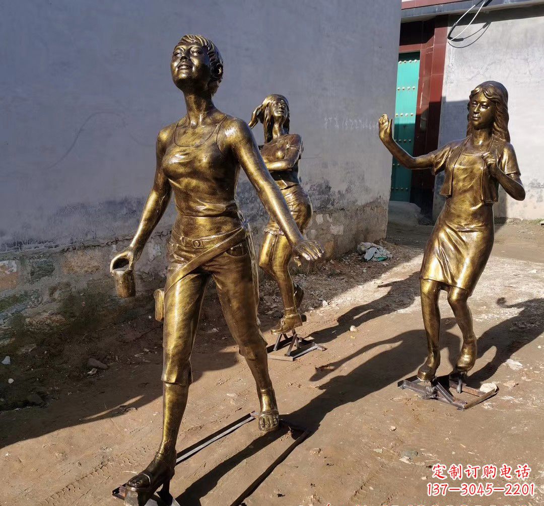 泰州美女铜雕,精美绝伦!