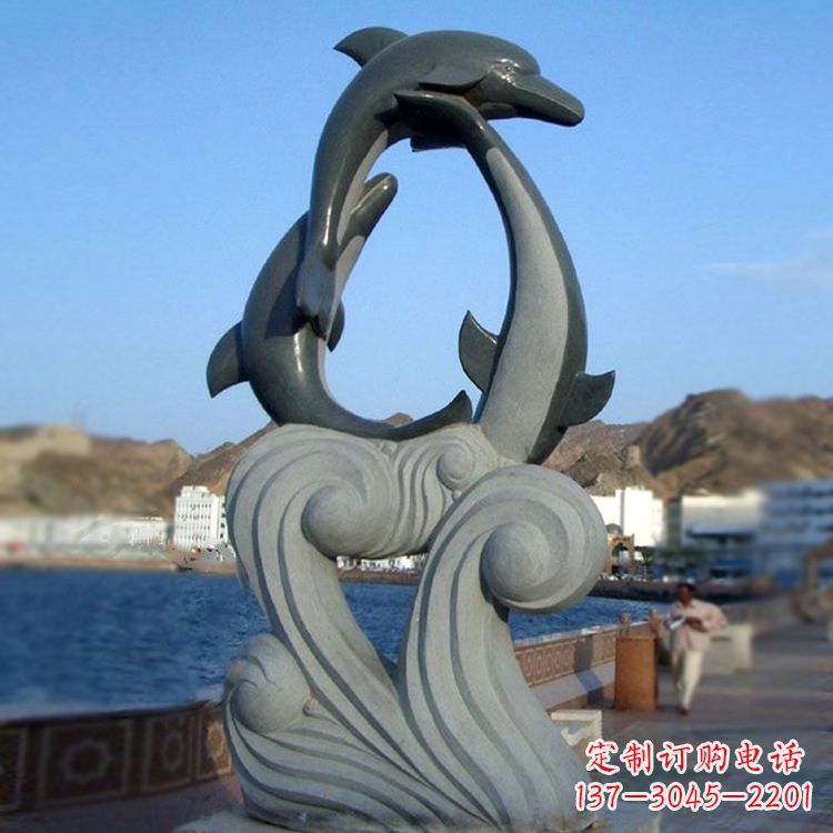 泰州欣赏海豚石雕塑的美丽