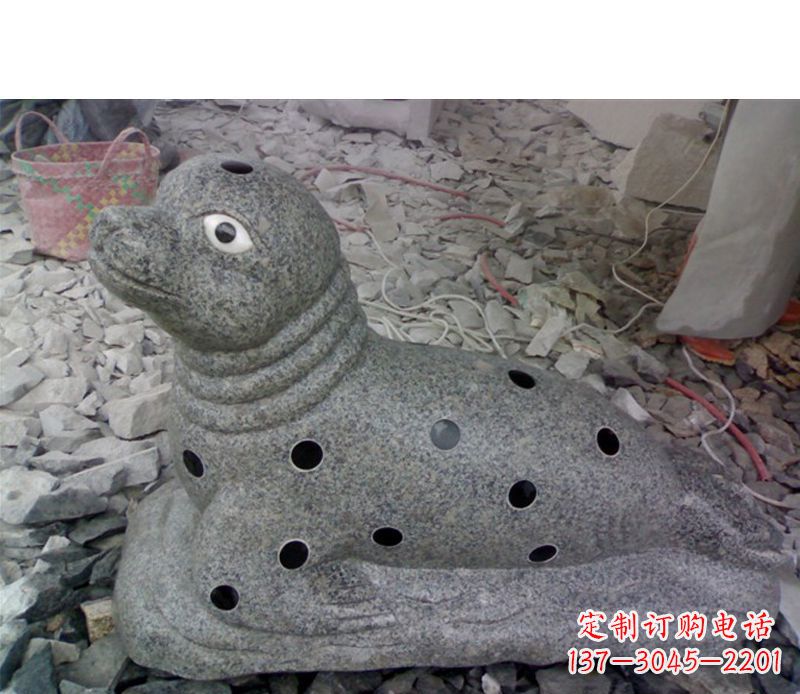泰州华丽雕塑,海洋动物小海豹石雕