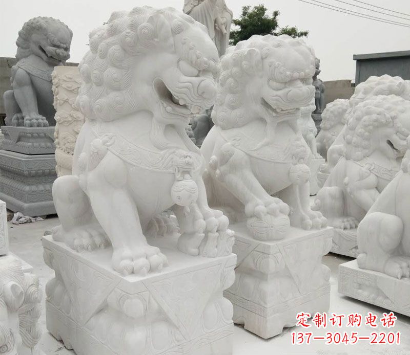 泰州汉白玉门口看门踩球北京狮子石雕