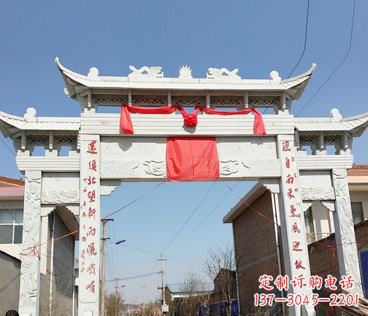 泰州汉白玉三门石牌坊石雕——精致而优雅