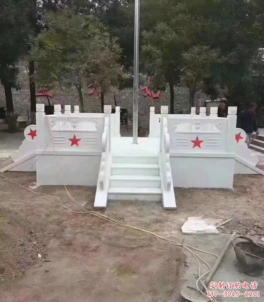 泰州高贵典雅的汉白玉升旗台石雕