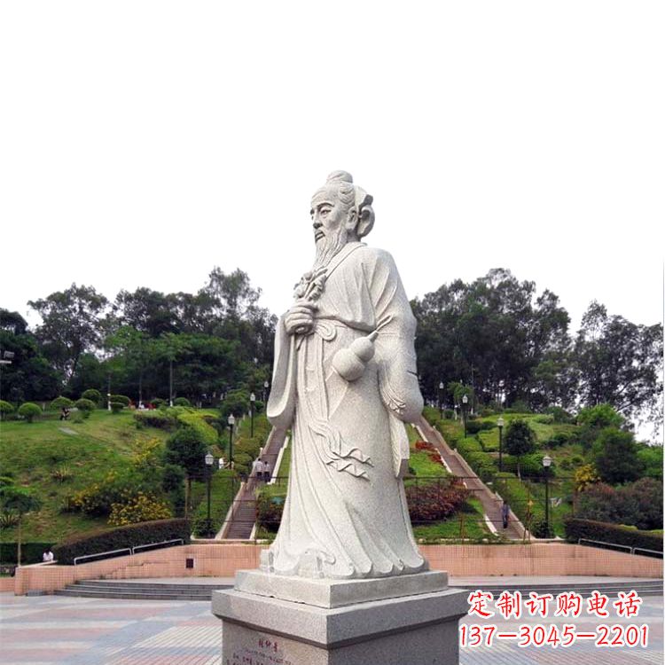 泰州张仲景石雕雕塑,精工细作,传承古代文化