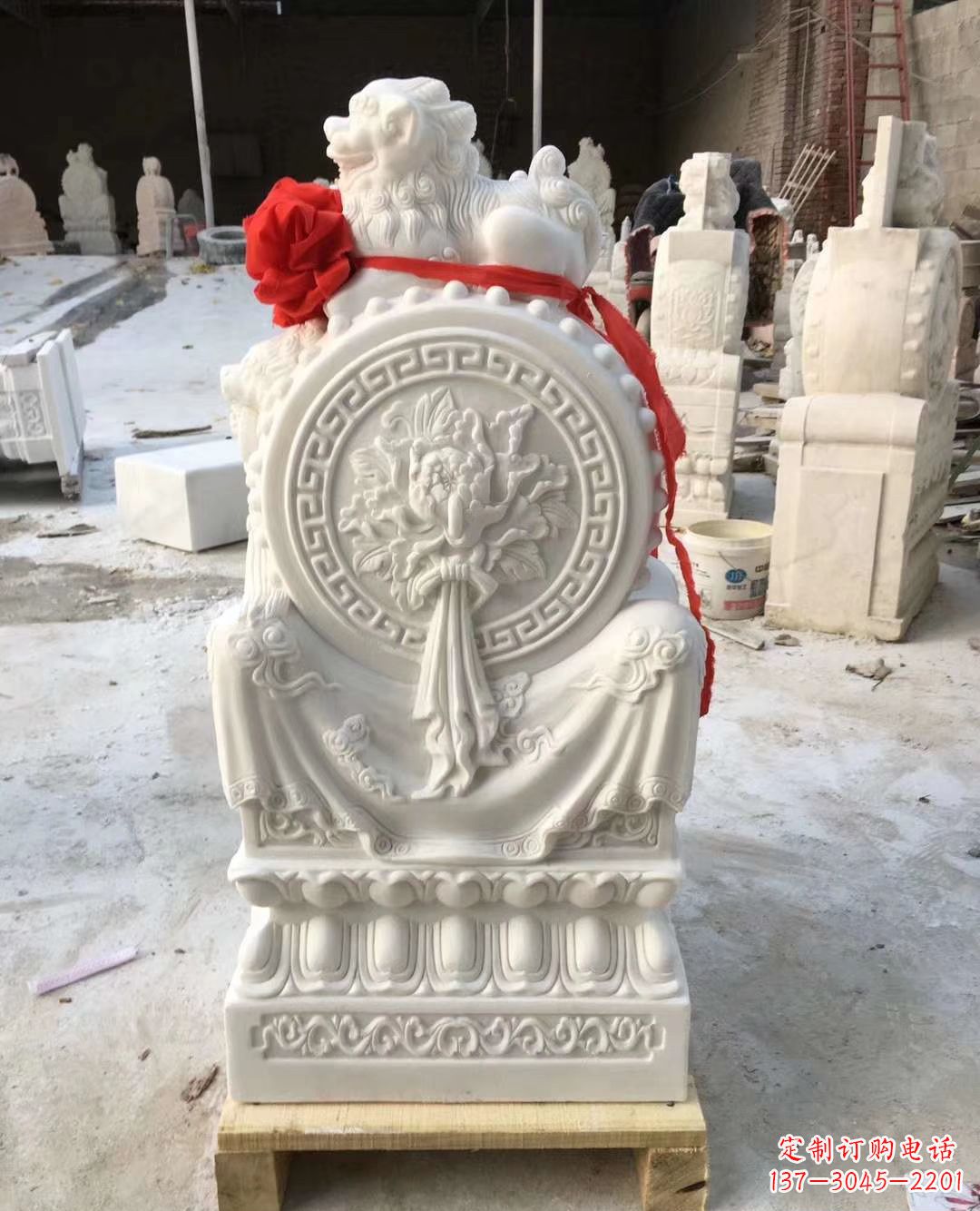 泰州纯手工汉白玉狮子雕塑