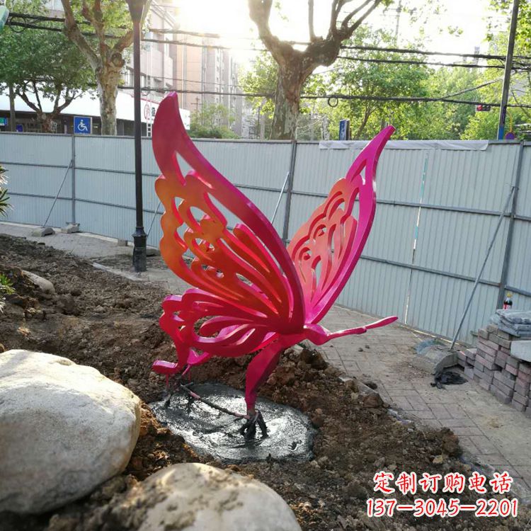 泰州红色不锈钢蝴蝶园林动物摆件