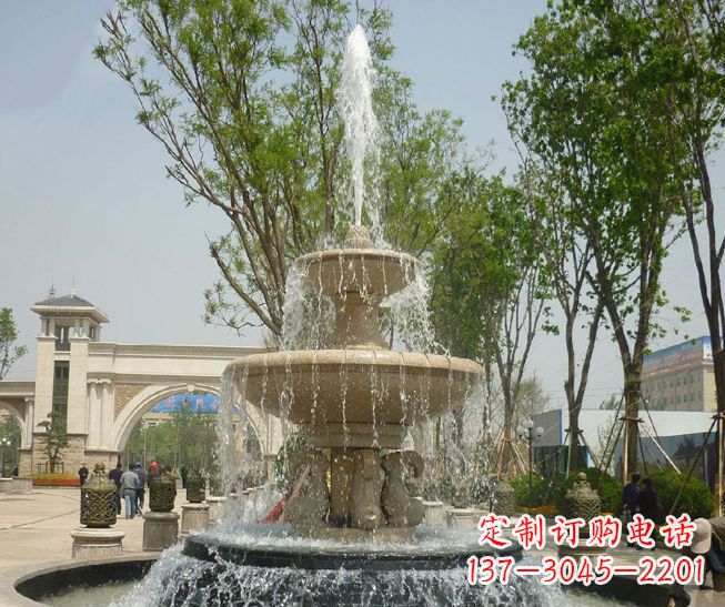 泰州精美多层喷泉雕塑,营造出优美水乐园