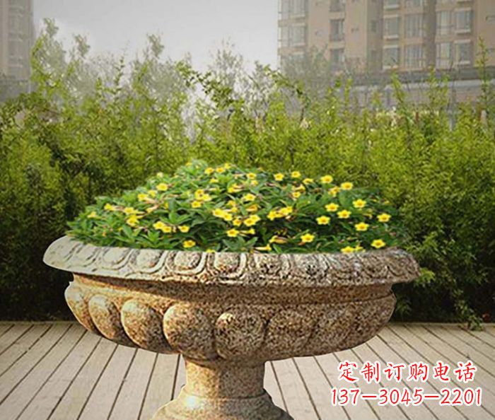 泰州精美雕刻的花岗岩花盆驰骋提供