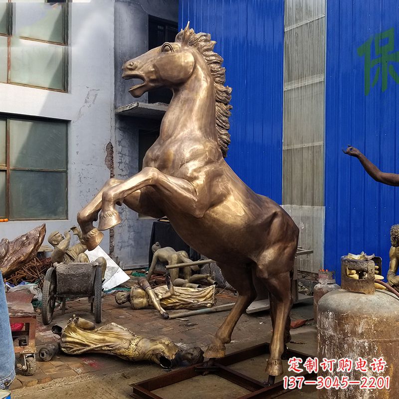 泰州高端手工黄铜马雕塑