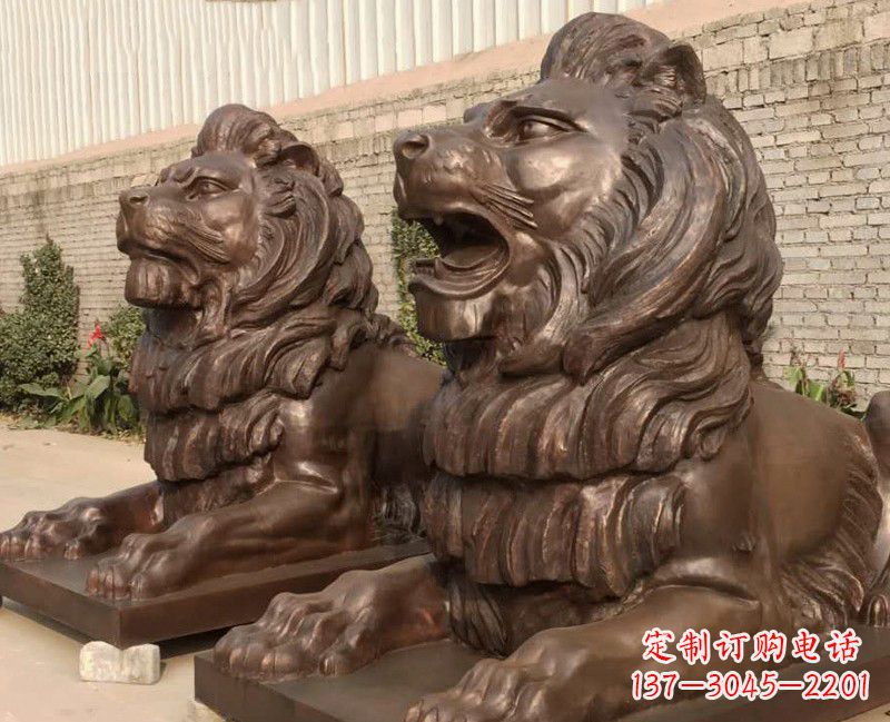 泰州汇丰铜雕狮子,威武雄壮