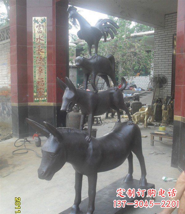 泰州鸡猴狗马景观动物铜雕