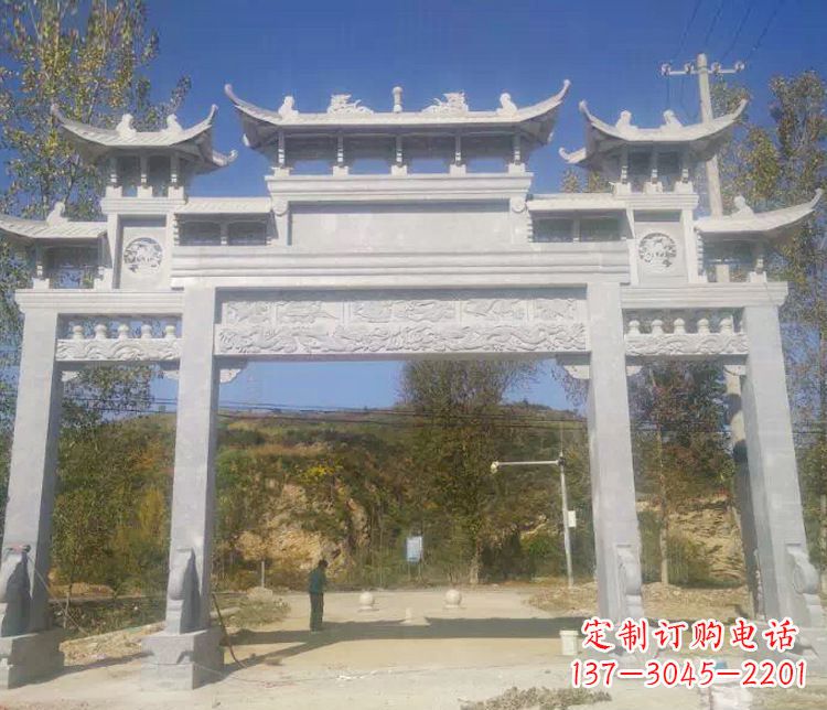 泰州景区三门仿古石牌坊石雕