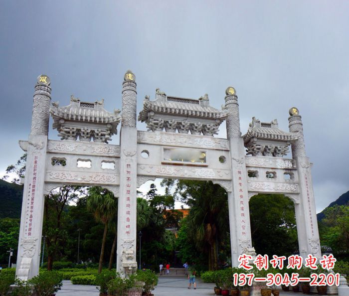 泰州中领雕塑是一家专业的雕塑定制厂家,拥有多…