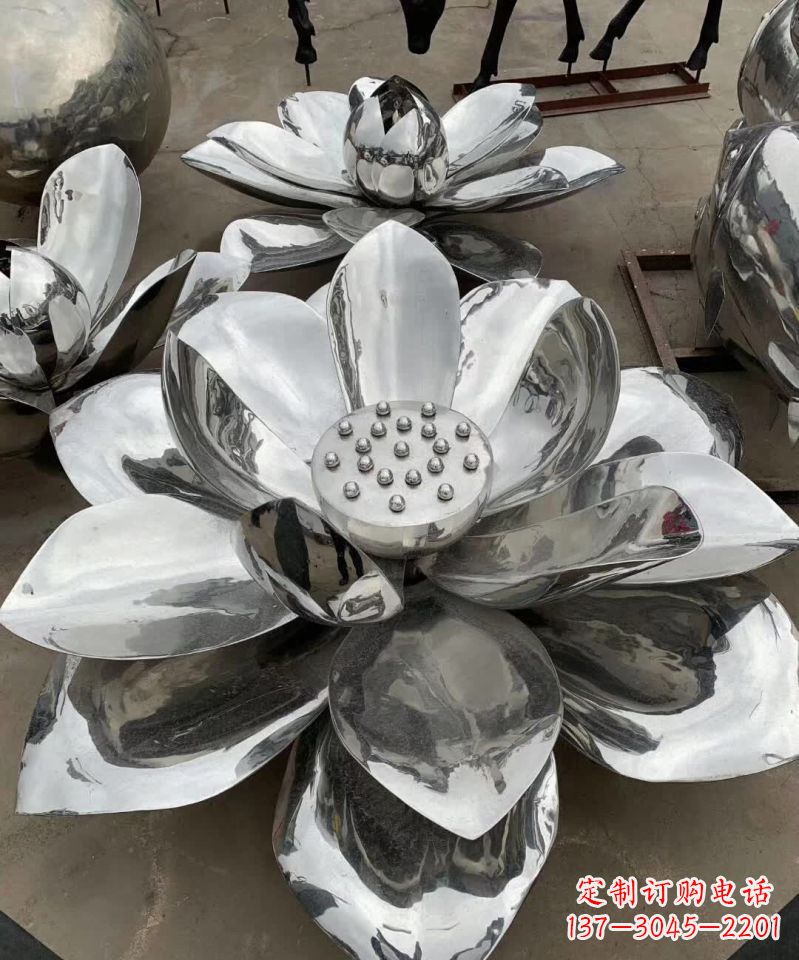 泰州精美不锈钢荷花雕塑,点亮你的家园