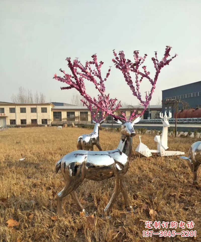泰州镜面不锈钢梅花鹿雕塑，一款极致的雕塑体验
