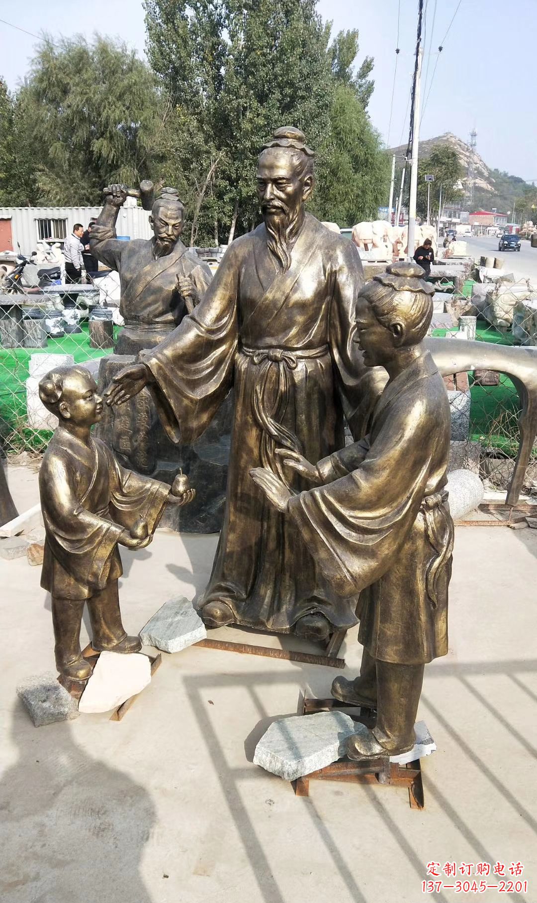 泰州孔融让梨人物雕塑,传承名家之美