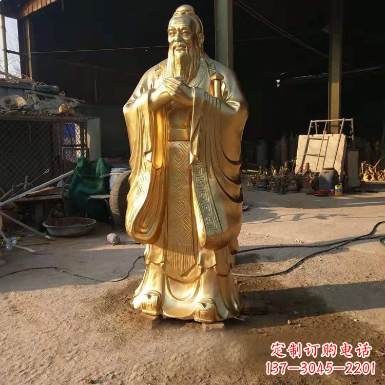 泰州以孔子为精髓的青铜雕塑